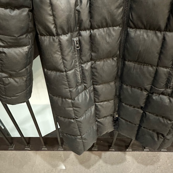 Roots winter puffer coat 3/4 length - Picture 4 of 8